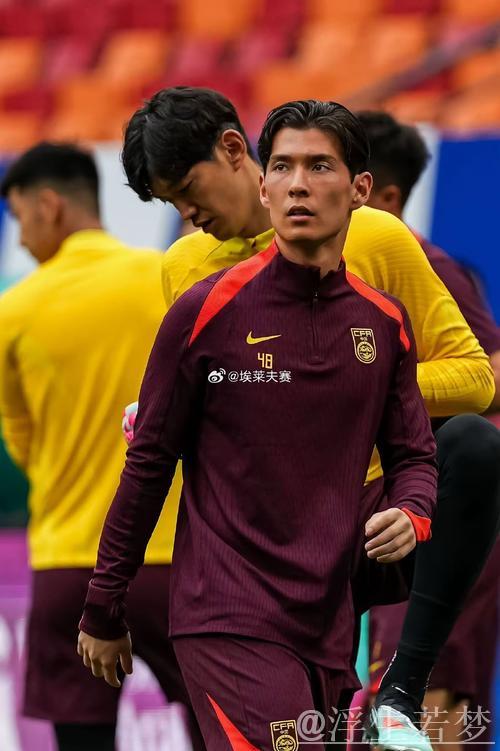 侯永永与刘祝润紧急入选 国足补招缘由存疑